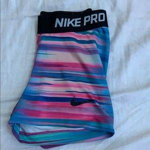 Nike pro 3 inch